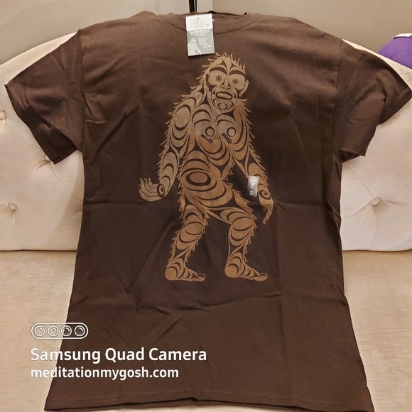 American Apparel Medium Sasquatch T-shirt - Picture 2 of 8